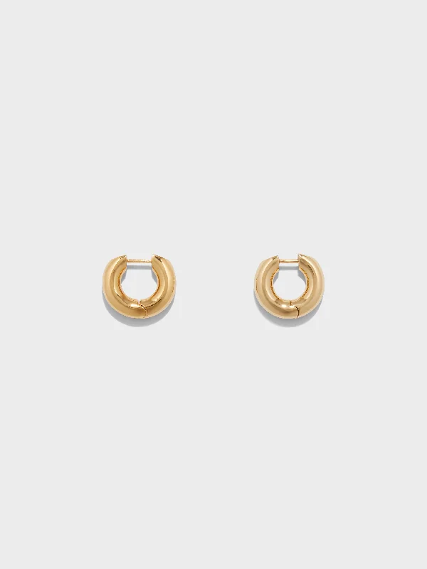 Unlock Unbeatable Jewelry Deals Before They’Re Gone Alaya Small 18kt Gold-Plated Hoop Earrings Unlock Unbeatable Jewelry Deals Before They’Re Gone Alaya Small 18kt Gold-Plated Hoop Earrings