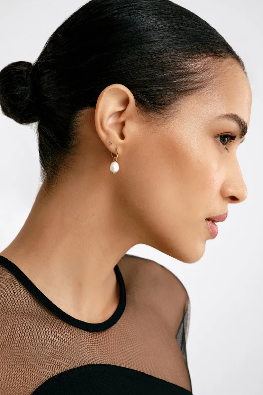 Special Jewelry Deals – Upgrade Your Collection Andra Hoops