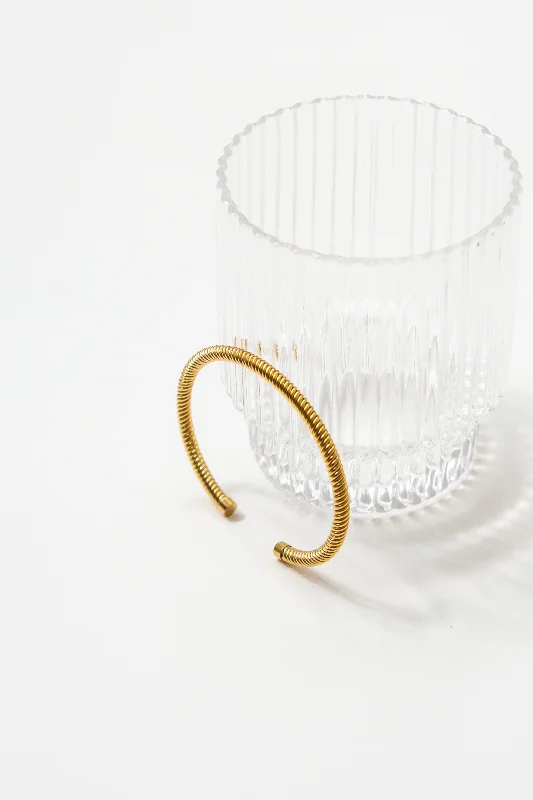 Dainty And Elegant Jewelry Now At Reduced Prices CLASSIC BRACELET
