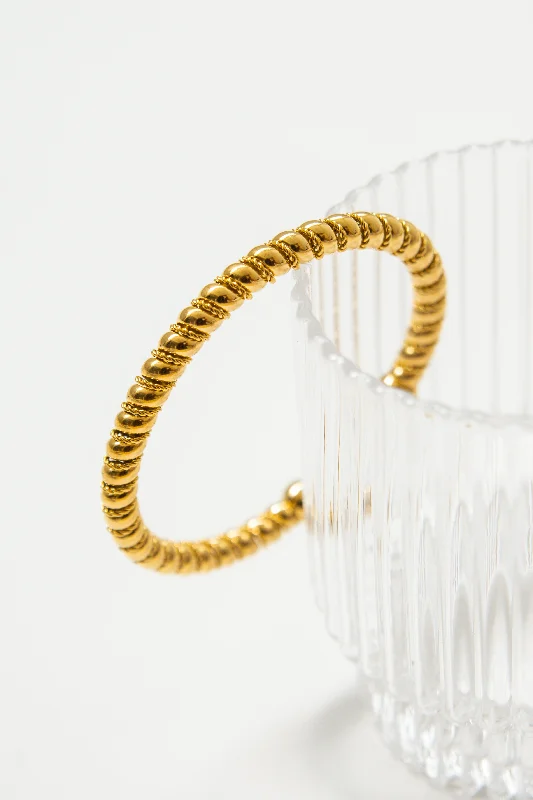 Luxury Meets Affordability – Jewelry Sale Live Now DOUBLE LOOP BRACELET
