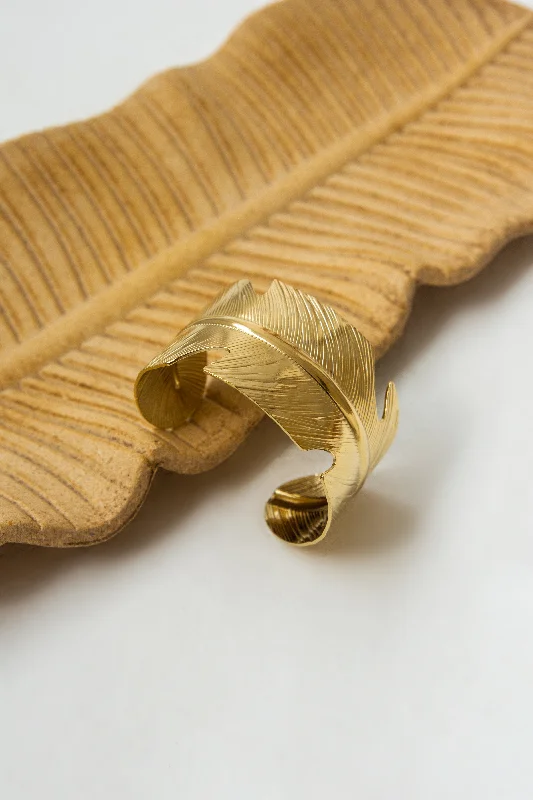 Affordable Luxury Jewelry – Style At A Great Price LEAF BRACELET