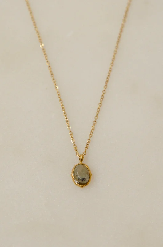 Exclusive Gemstone Jewelry At Special Prices RENACENT PETIT NECKLACE // GRAY