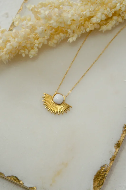 Grab Stylish Jewelry Before The Sale Ends WHITE LOTUS NECKLACE