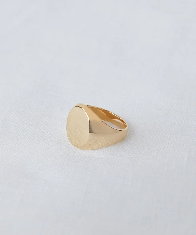 Jewelry Sale Alert – Shop Timeless Elegance Today Gemma Signet Ring