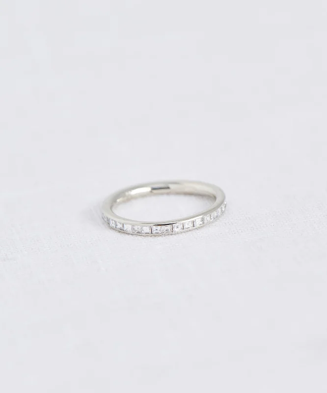 Luxury Jewelry Clearance – Shop Premium Styles Now Iris Eternity Band