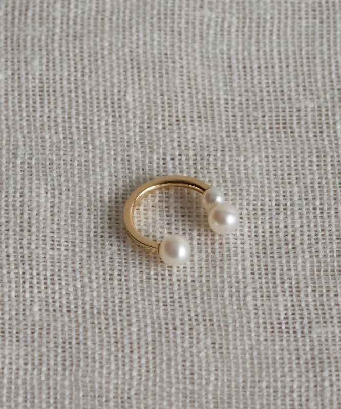 Sparkle For Less – Shop Our Limited-Time Jewelry Deals Loren Pearl Ear Cuff