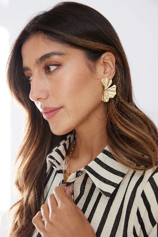 Unique Jewelry For Less – Shop The Sale Now Nettie Textured Ginko Leaf Earrings