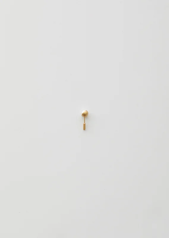 Limited-Time Offer On Premium Jewelry Collections Half Pearl Earring 45°