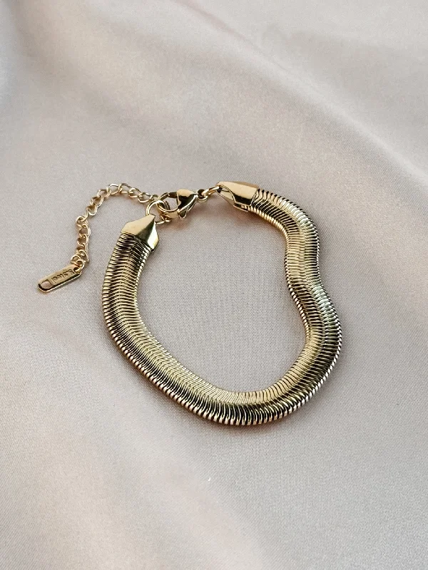 Shop Elegant Jewelry At Unbeatable Prices Wide Herringbone Bracelet