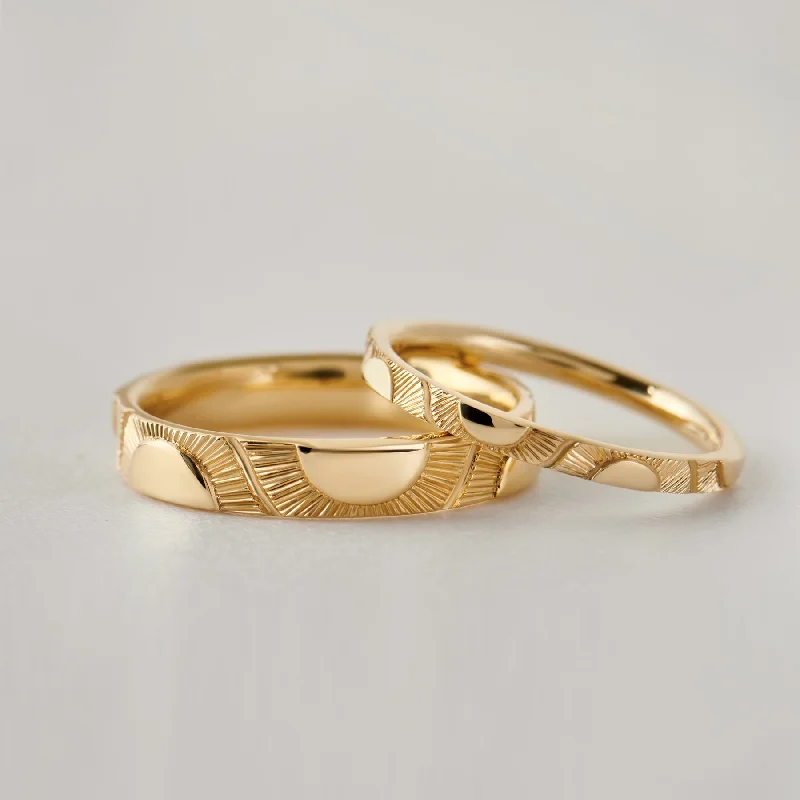 Special Offers On Handcrafted And Designer Jewelry Big Sun and Little Sun - Hand Engraved Wedding Band Set Special Offers On Handcrafted And Designer Jewelry Big Sun and Little Sun - Hand Engraved Wedding Band Set