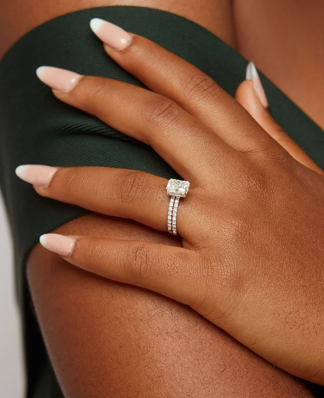 Exclusive Jewelry Markdowns – Limited-Time Offer Classic Hidden Halo Radiant Moissanite Bride Set in 18K Gold Exclusive Jewelry Markdowns – Limited-Time Offer Classic Hidden Halo Radiant Moissanite Bride Set in 18K Gold