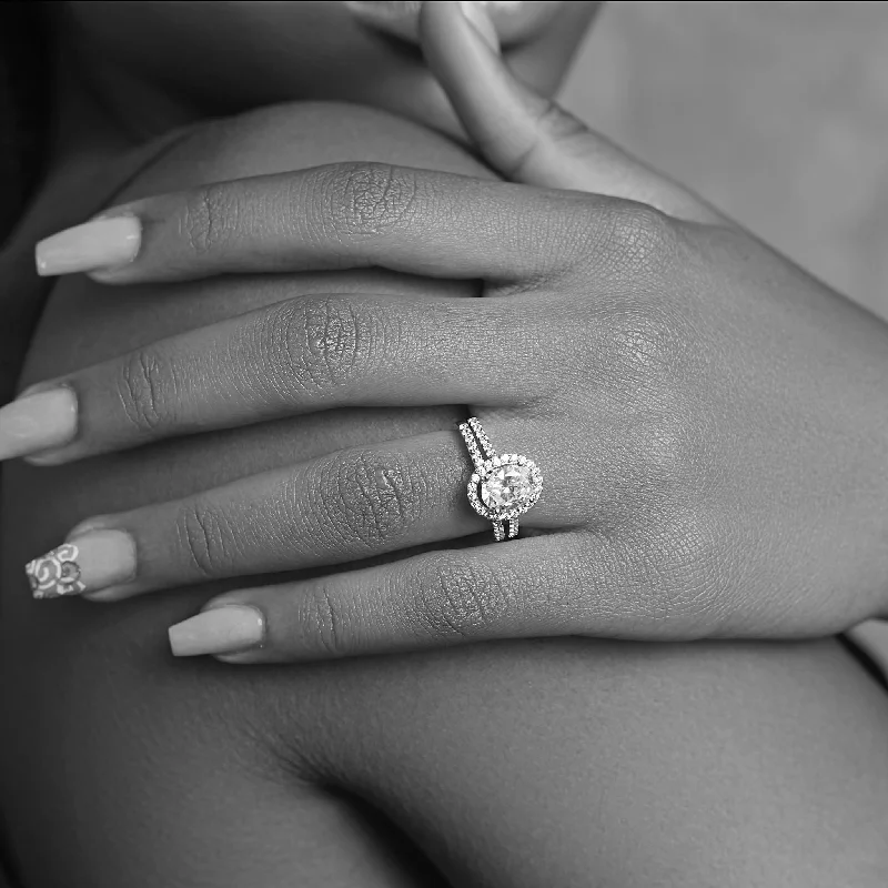 Jewelry Sale Alert – Shop Timeless Elegance Today Classic Oval Cut Moissanite Bride Set in 925 Sterling Silver Jewelry Sale Alert – Shop Timeless Elegance Today Classic Oval Cut Moissanite Bride Set in 925 Sterling Silver