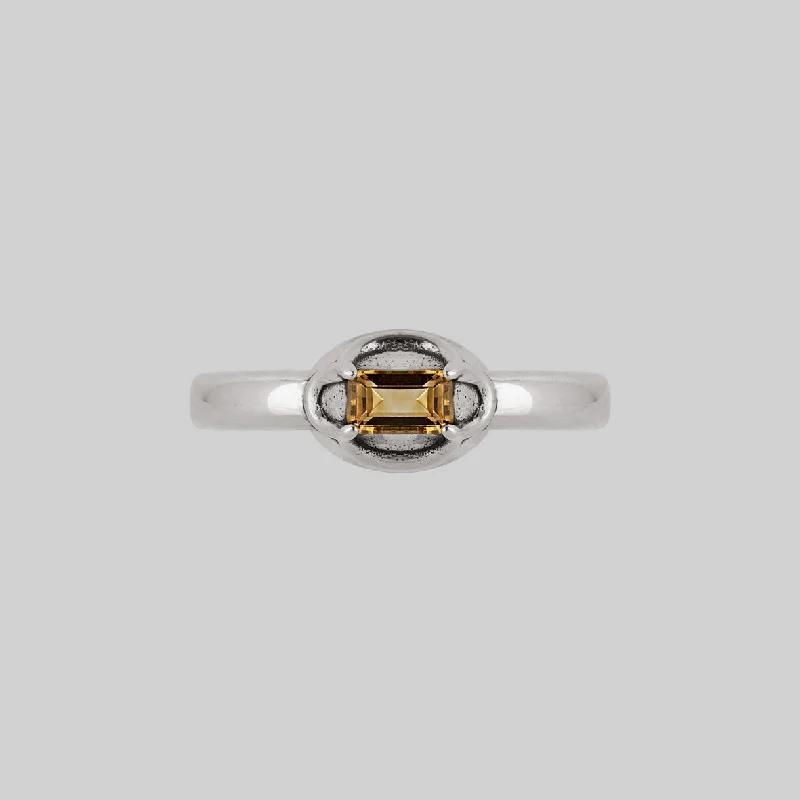 Last Chance To Shop High-End Jewelry At Markdown Prices ELIZABETH. Citrine Tudor Ring - Silver