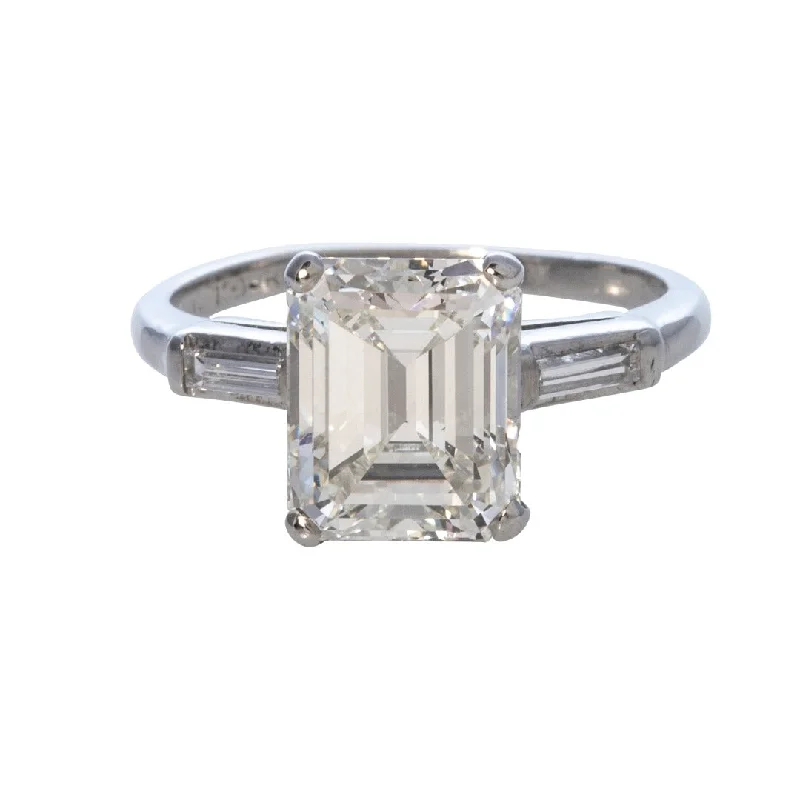 Holiday Jewelry Sale – Perfect Gifts At The Best Prices Estate 3ct Emerald-Cut & .10ct Baguette Side Diamond Platinum Ring Holiday Jewelry Sale – Perfect Gifts At The Best Prices Estate 3ct Emerald-Cut & .10ct Baguette Side Diamond Platinum Ring