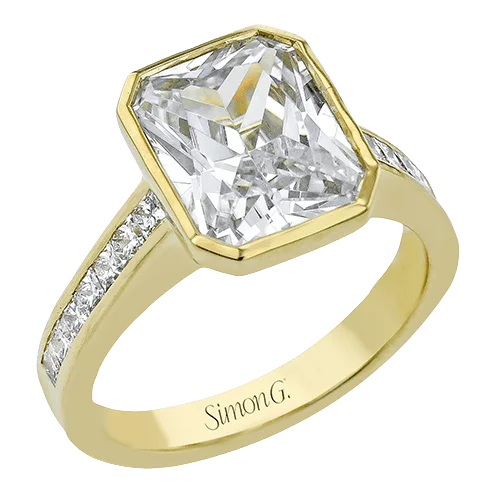 Handmade Pearl Jewelry For Timeless Elegance Emerald-cut Engagement Ring in 18k Gold with Diamonds Handmade Pearl Jewelry For Timeless Elegance Emerald-cut Engagement Ring in 18k Gold with Diamonds