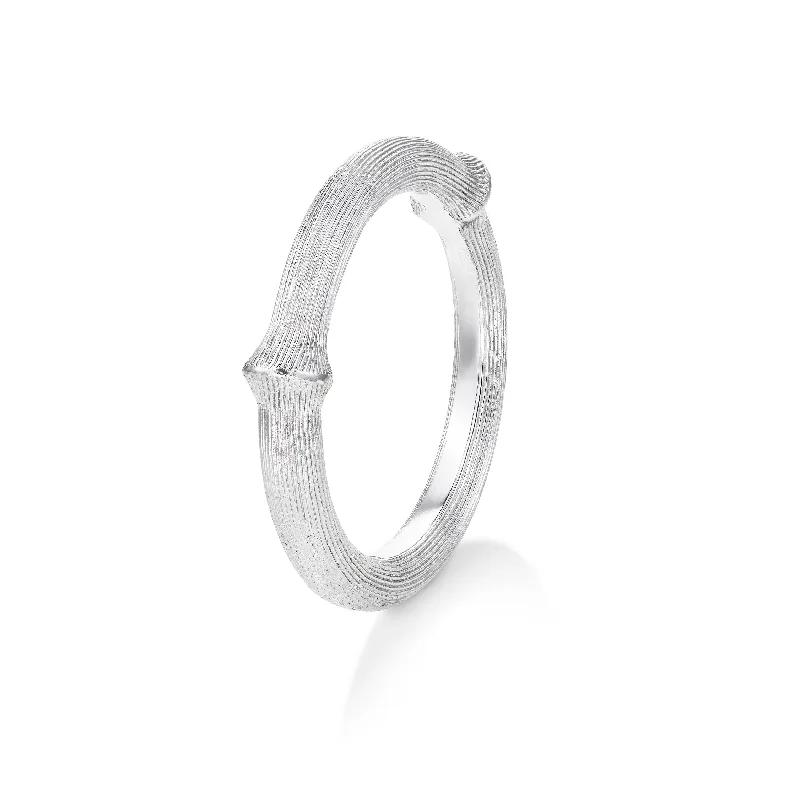 Affordable Luxury Jewelry – Style At A Great Price Nature III 18K Whitegold Ring
