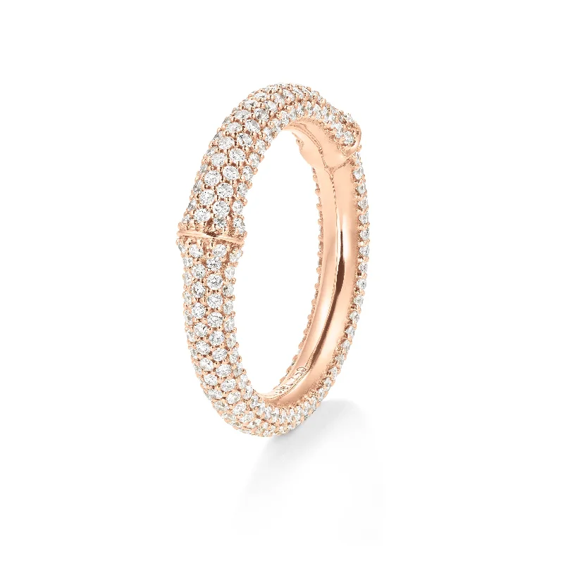 Upgrade Your Jewelry Collection For Less Nature Pavé 18K Rosegold Ring w. Diamonds Upgrade Your Jewelry Collection For Less Nature Pavé 18K Rosegold Ring w. Diamonds