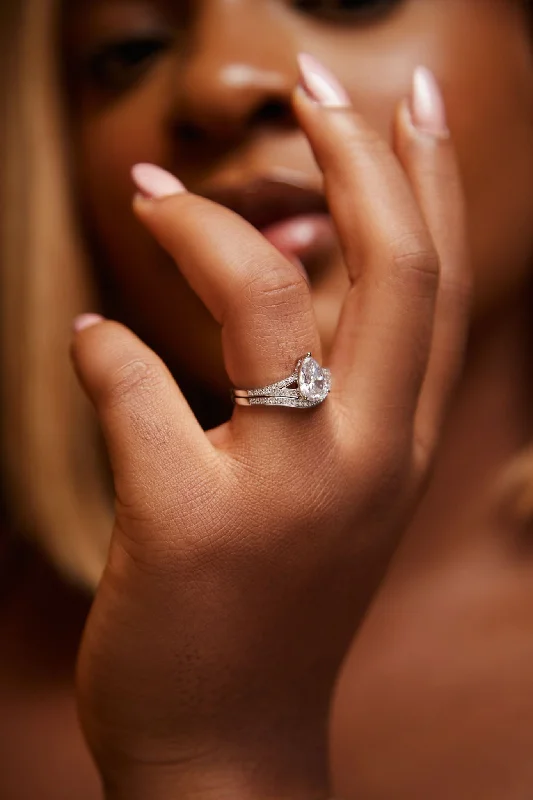 Get Your Favorite Jewelry At The Best Price Split Shank Sterling Silver Pear CZ Bride Set Get Your Favorite Jewelry At The Best Price Split Shank Sterling Silver Pear CZ Bride Set