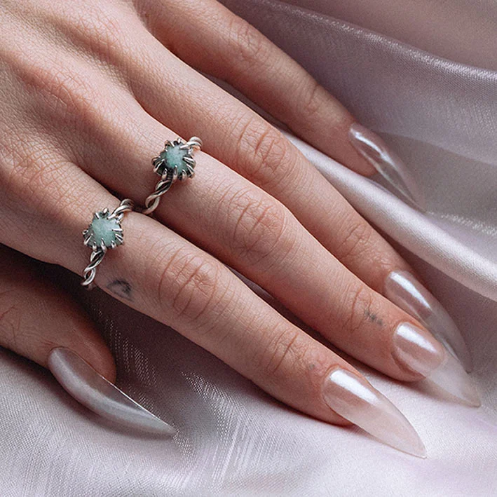 Fashion-Forward Jewelry At Exclusive Discounts SPRITE. Clawed Heart Gemstone Ring - Silver