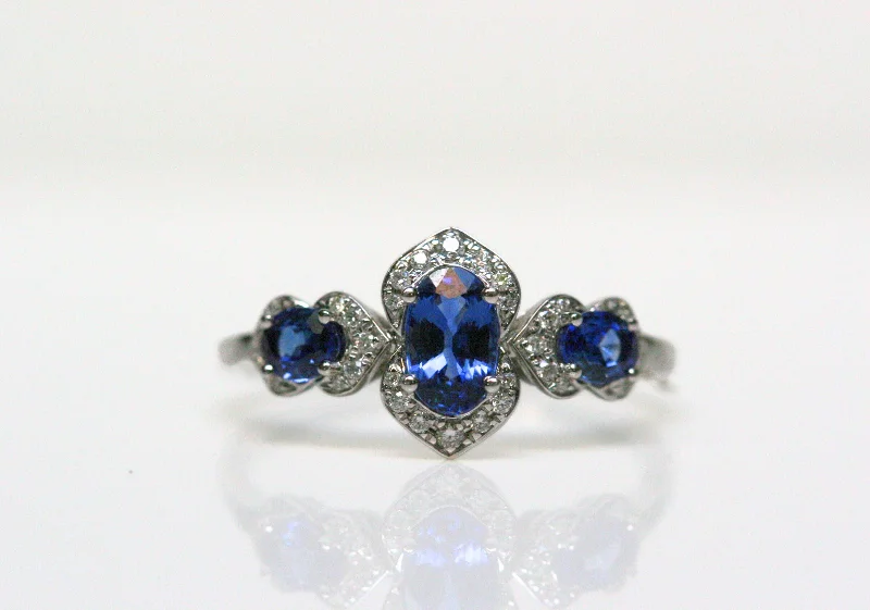 Luxury Jewelry At Unbeatable Discounts "Thea" Ring