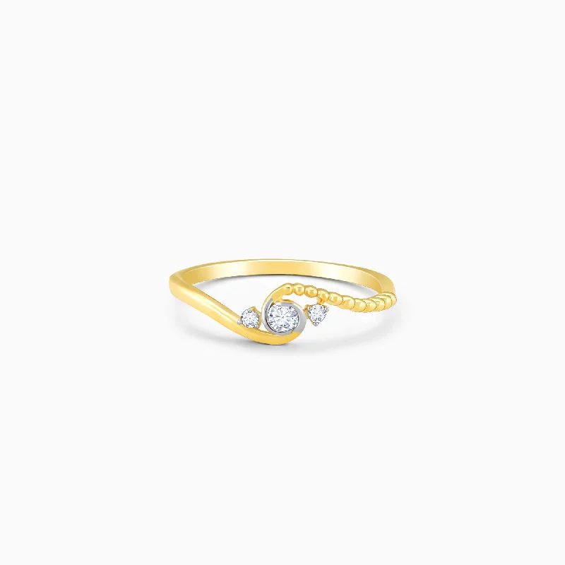 Trending Jewelry Styles Now At Limited-Time Discounts Gold Classic Curvy Diamond Ring Trending Jewelry Styles Now At Limited-Time Discounts Gold Classic Curvy Diamond Ring