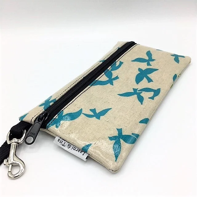 Large Wristlet in School of Blue Birds