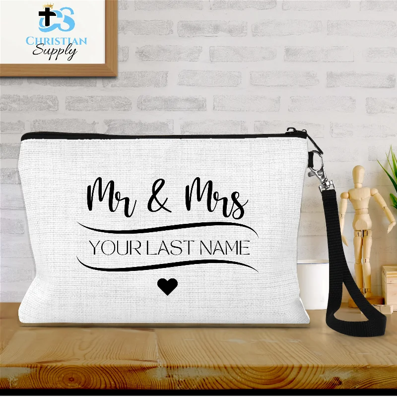 Mr & Mrs Wristlet