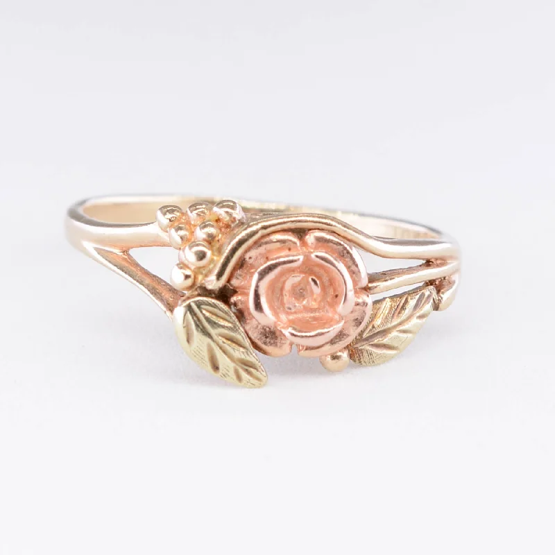 Grab Your Dream Jewelry At The Lowest Prices 10k Two Tone Gold Flower Ring | SZ 6.25 | Grab Your Dream Jewelry At The Lowest Prices 10k Two Tone Gold Flower Ring | SZ 6.25 |