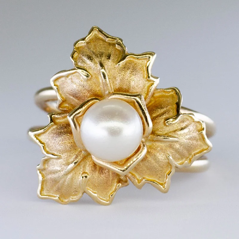 Discounted Luxury Jewelry – Shine Without The Splurge Pearl Flower Ring | SZ 6.75 | Discounted Luxury Jewelry – Shine Without The Splurge Pearl Flower Ring | SZ 6.75 |
