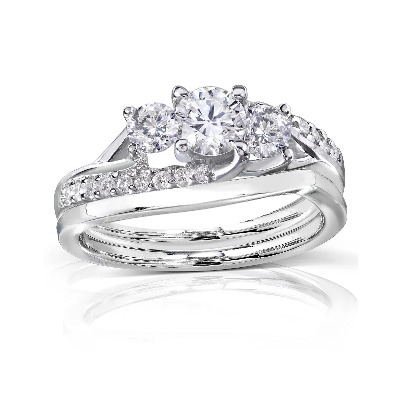 Flash Deals On Fine Jewelry – Shop Before It's Gone 3-Stone Round Brilliant Bridal Set 1ct TDW Flash Deals On Fine Jewelry – Shop Before It's Gone 3-Stone Round Brilliant Bridal Set 1ct TDW