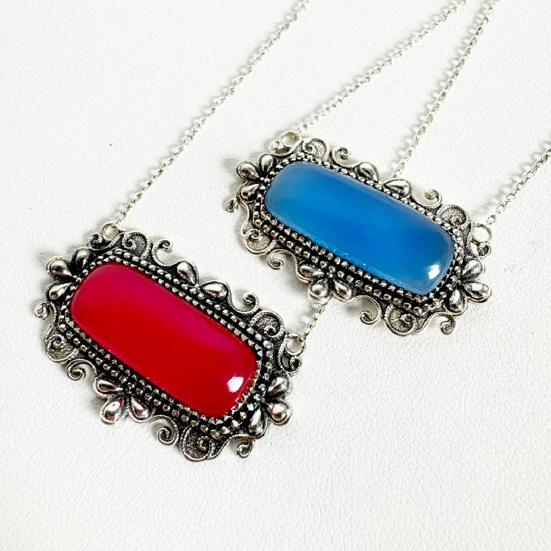 Seasonal Jewelry Sale – Upgrade Your Collection Cassie Bar Necklace - California Chalcedony Seasonal Jewelry Sale – Upgrade Your Collection Cassie Bar Necklace - California Chalcedony