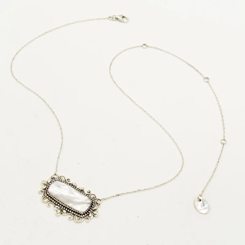 Elegant Jewelry Styles At Budget-Friendly Prices Cassie Bar Necklace - Mother of Pearl Doublet Elegant Jewelry Styles At Budget-Friendly Prices Cassie Bar Necklace - Mother of Pearl Doublet