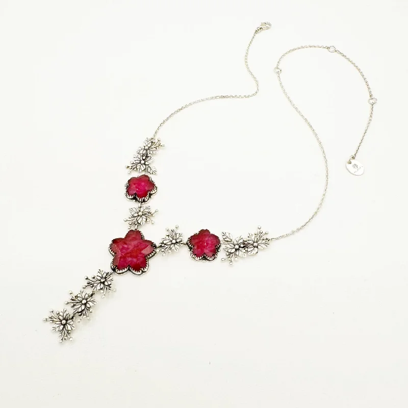 Your Perfect Accessory Now At The Best Price Cherry Blossom Lariat - Ruby