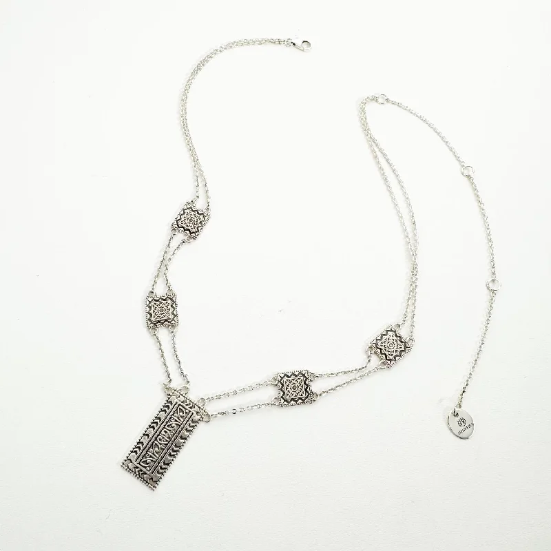 Timeless Beauty, Unbeatable Deals – Jewelry Sale On Spirit Tag Mega Necklace