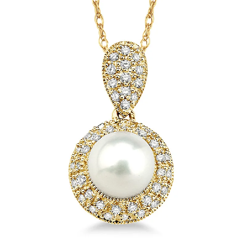 The Biggest Jewelry Sale Of The Year Is Here Stunning Diamond & Pearl Necklace