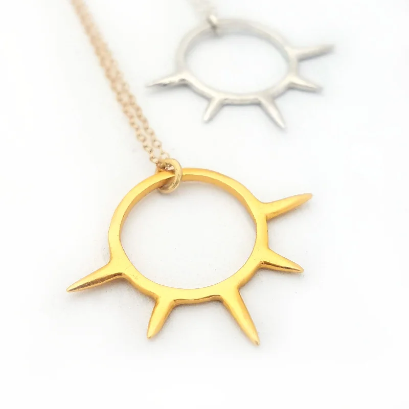 Fashion-Forward Jewelry At Incredible Prices Sunburst Pendant Necklace in 14k Gold Vermeil Fashion-Forward Jewelry At Incredible Prices Sunburst Pendant Necklace in 14k Gold Vermeil