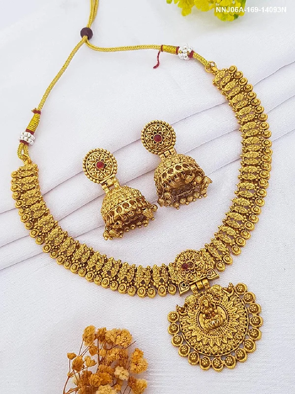 Limited-Stock Jewelry Clearance – Grab Your Favorites Now Classic Gold Plated Laxmi Necklace Set Limited-Stock Jewelry Clearance – Grab Your Favorites Now Classic Gold Plated Laxmi Necklace Set
