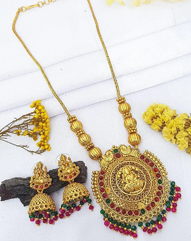 Luxury Jewelry At Unbeatable Discounts Premium Gold Plated pendant set