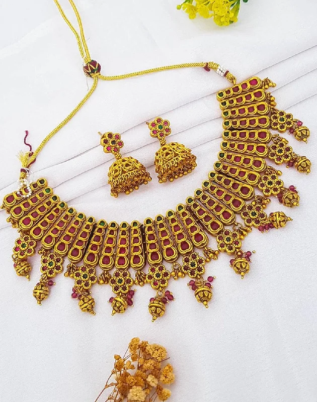 Bestselling Jewelry Now On Sale – Elevate Your Look Gold Plated Designer Necklace Set Bestselling Jewelry Now On Sale – Elevate Your Look Gold Plated Designer Necklace Set