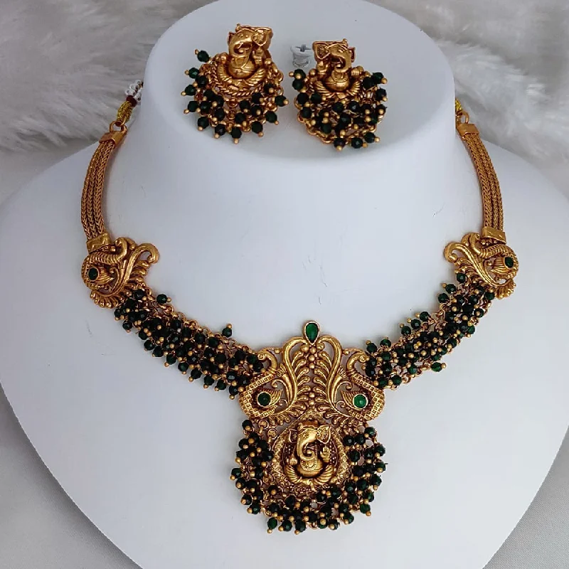 Limited Stock On Premium Jewelry At Low Prices Lucentarts Jewellery Gold Plated Temple Pearls Necklace Set