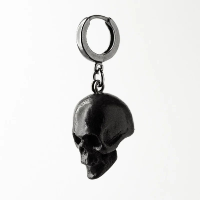 Sparkle For Less – Shop Our Limited-Time Jewelry Deals Black Skull earring