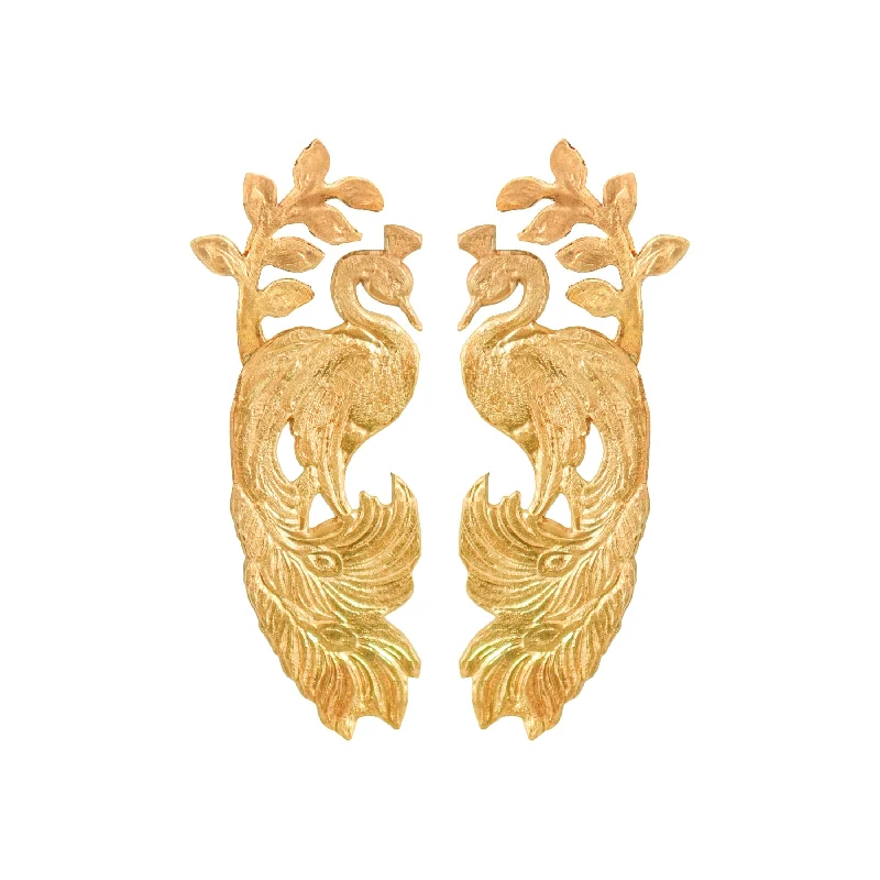 Once-A-Year Jewelry Deals – Shop Before They’Re Gone Gold Pavo Earrings