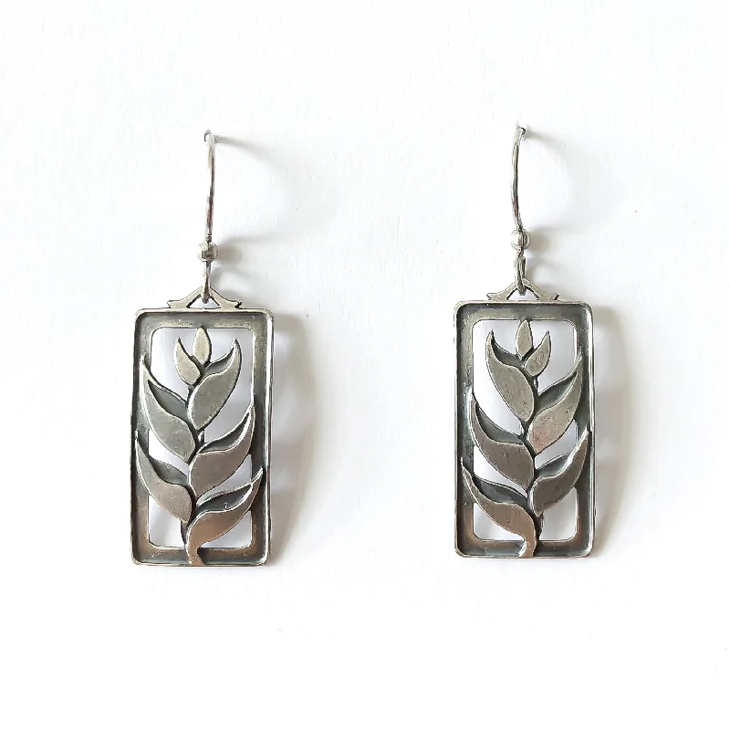 Once-A-Year Jewelry Sale – Grab Your Favorites Now Heliconia