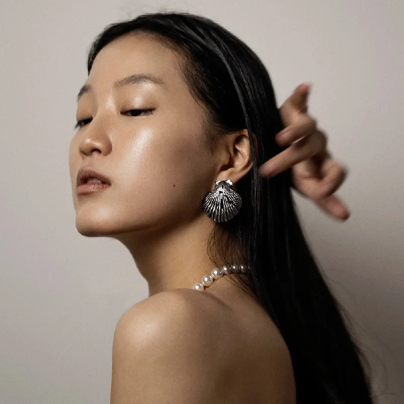 Eco-Friendly Sustainable Jewelry For Conscious Buyers Irradian Shell earring