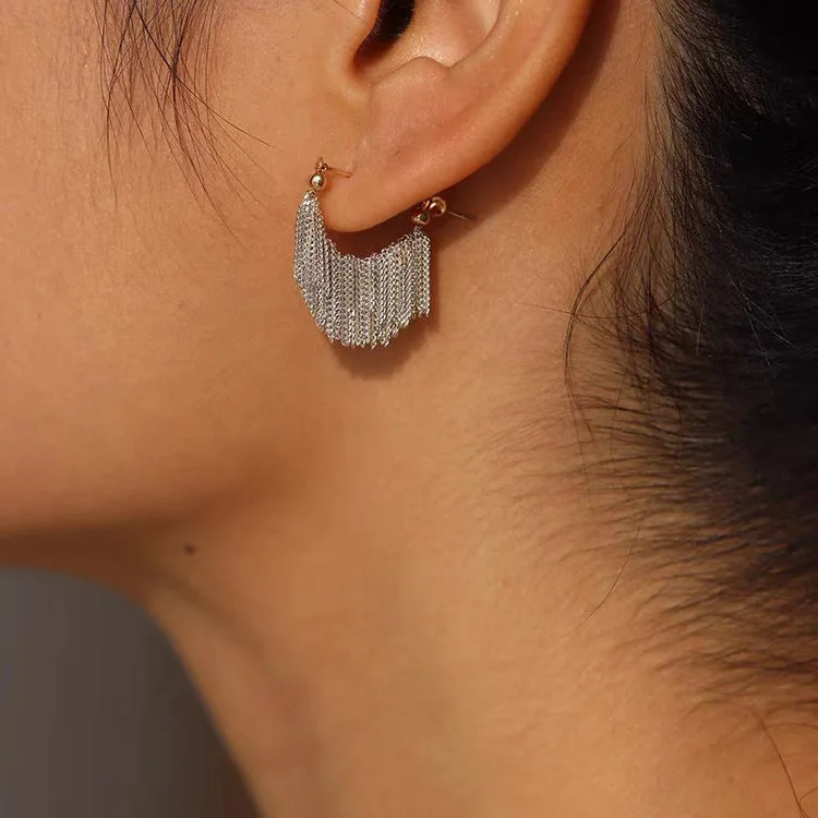 Luxury Meets Affordability – Jewelry Sale Live Now Silver Fringe Chain Earrings with Gold Accent jlt11658 Luxury Meets Affordability – Jewelry Sale Live Now Silver Fringe Chain Earrings with Gold Accent jlt11658